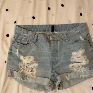Washed Jean shorts